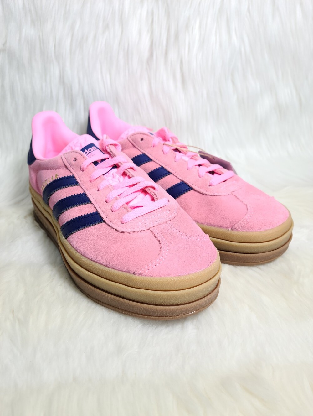 Adidas Gazelle Suede Bold Pink White Blue Women 6.5 NEW